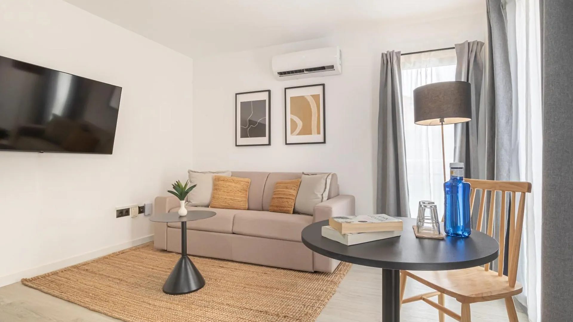 Dobo Malaga Postigos Apartment