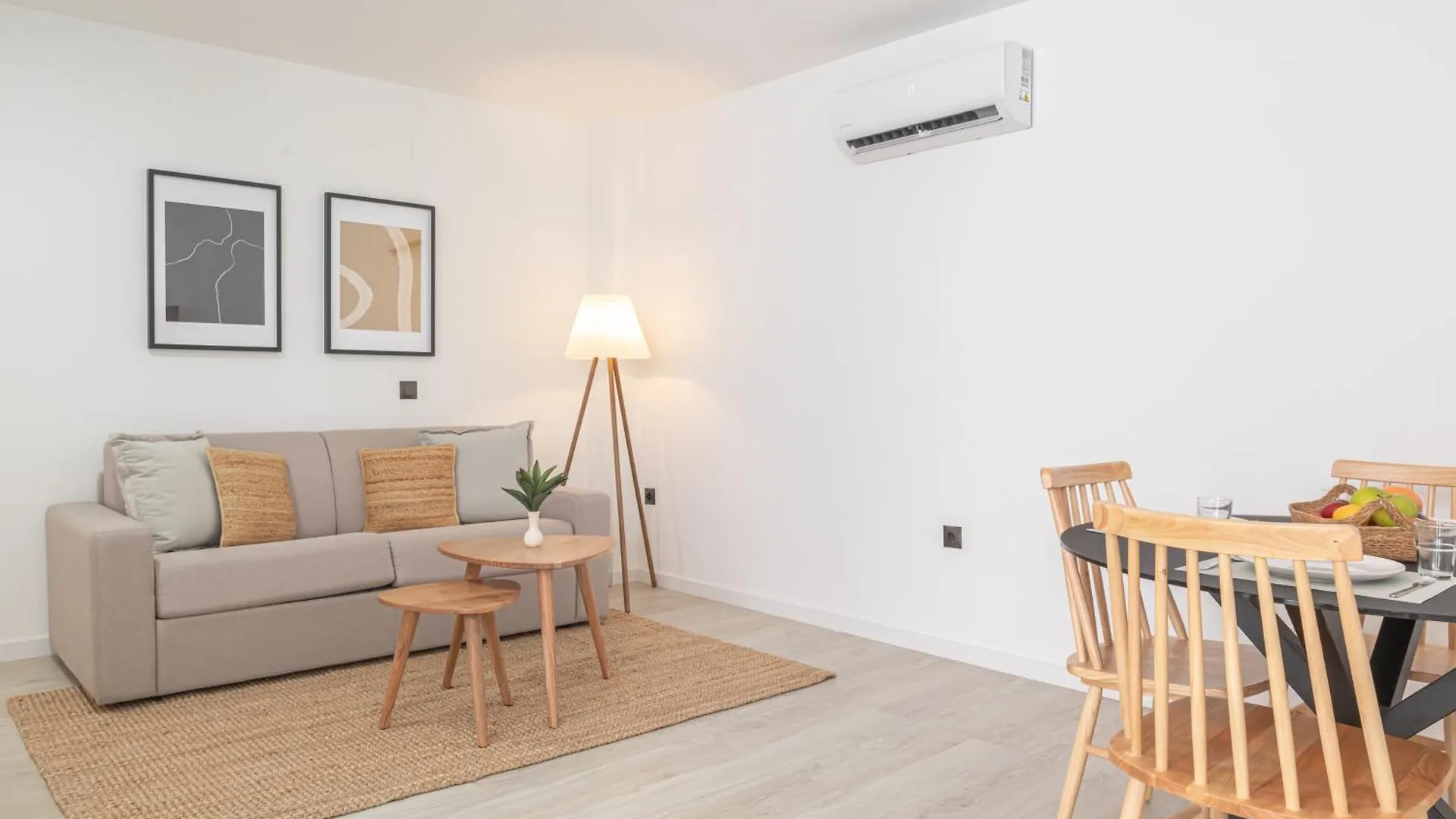 Dobo Malaga Postigos Apartment