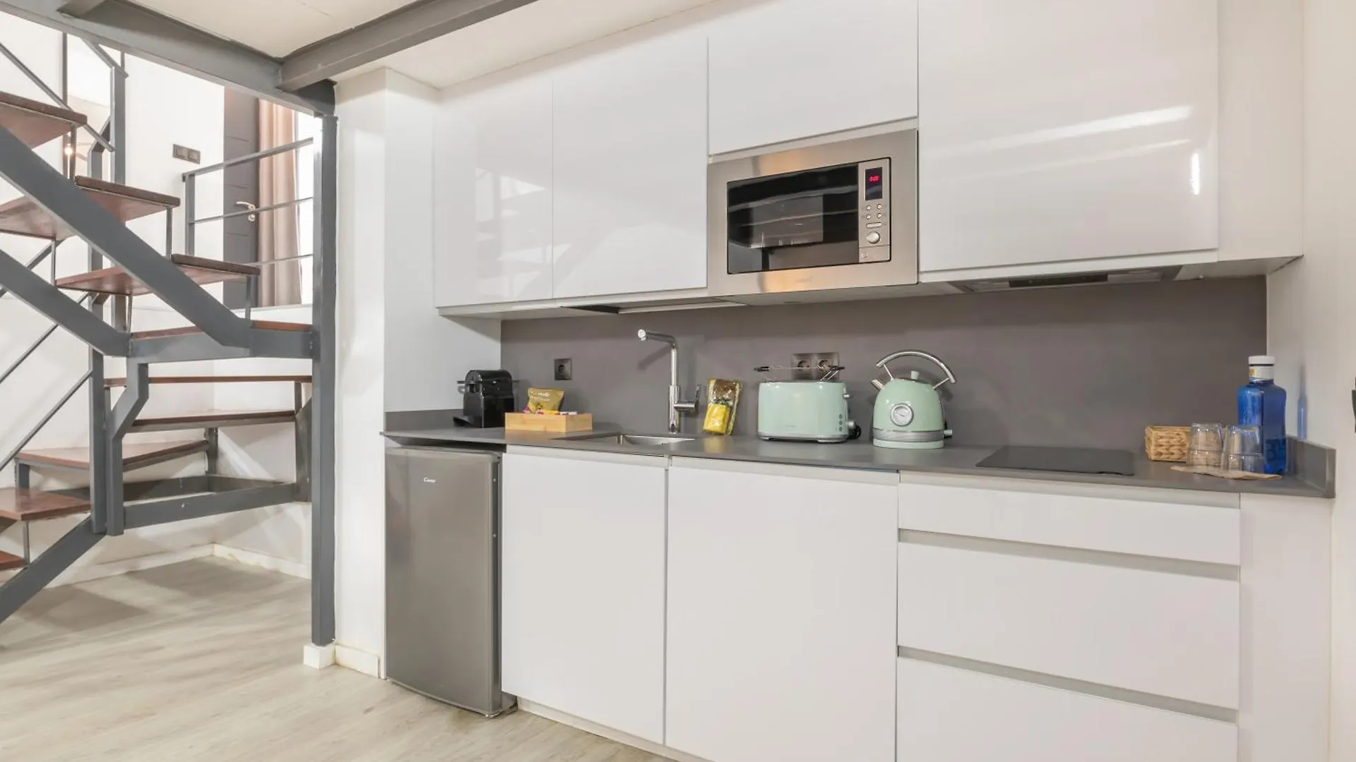 Dobo Malaga Postigos Apartment 0*,  Spain