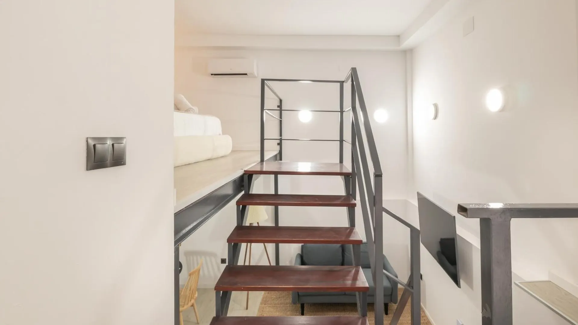 Dobo Malaga Postigos Apartment
