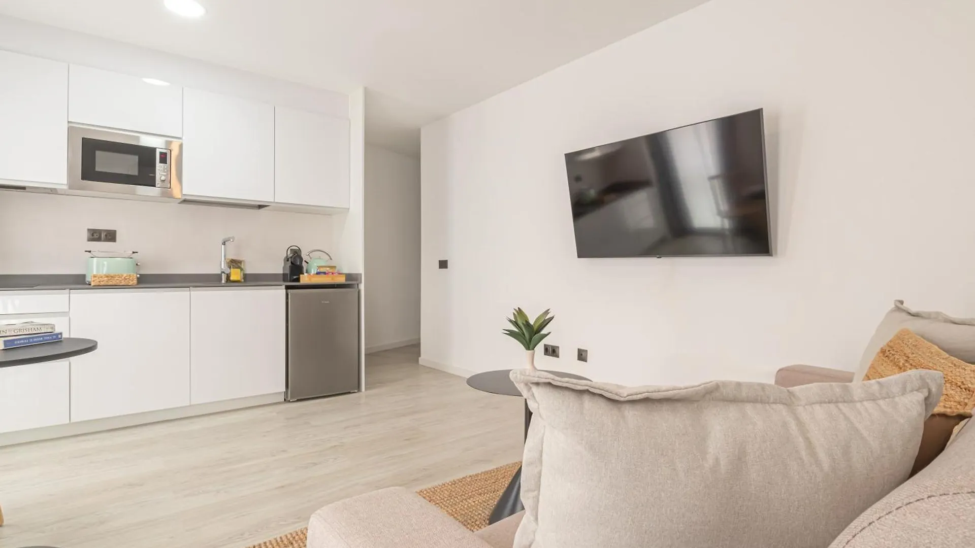 Dobo Malaga Postigos Apartment