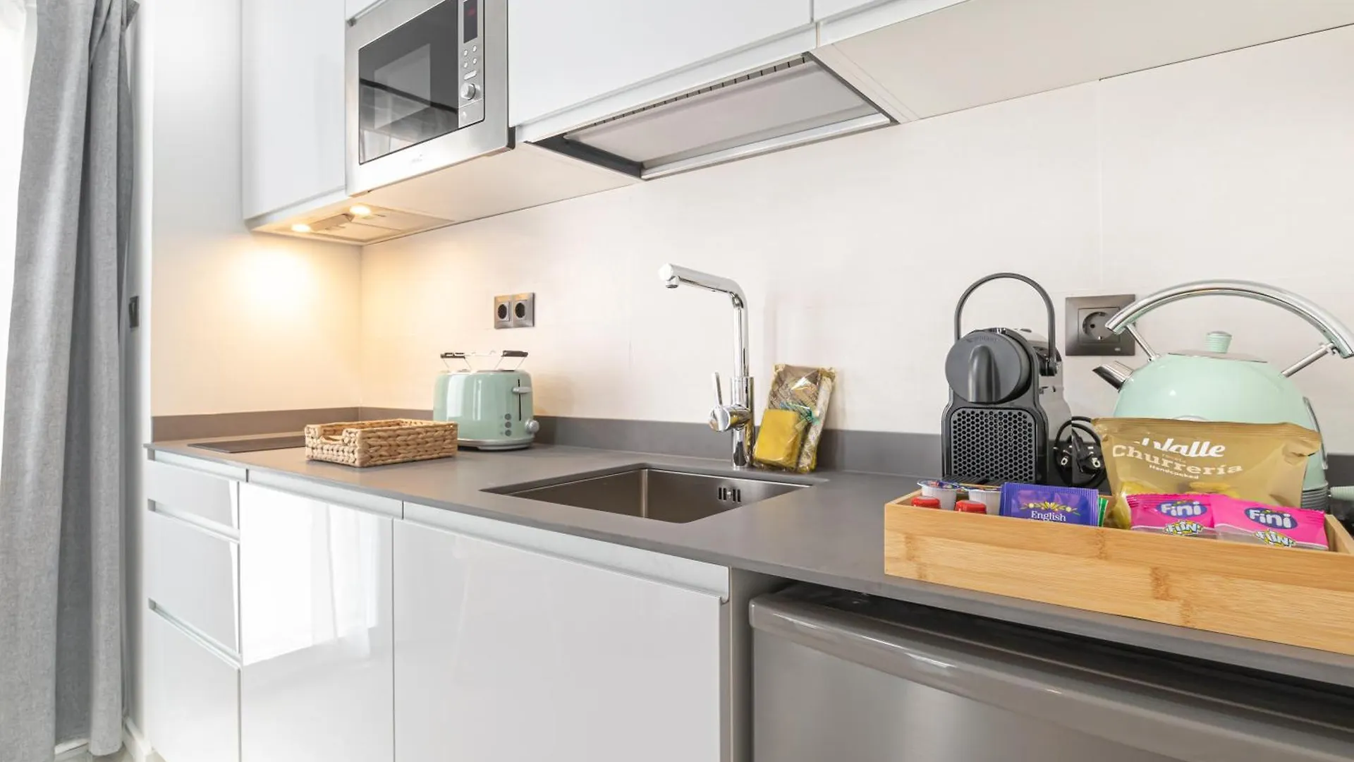 Dobo Malaga Postigos Apartment Spain