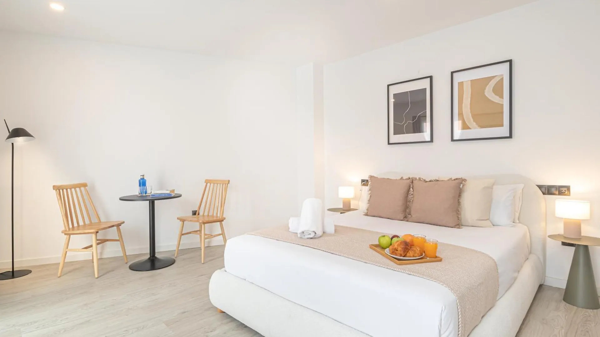 Dobo Malaga Postigos Apartment Spain