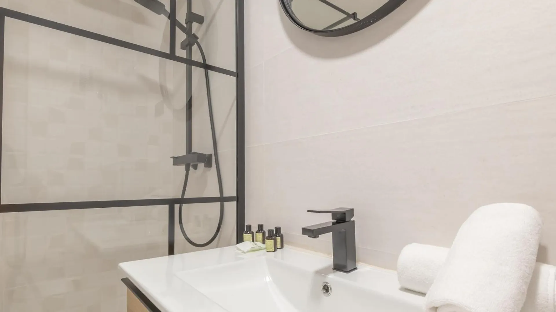 Dobo Malaga Postigos Apartment