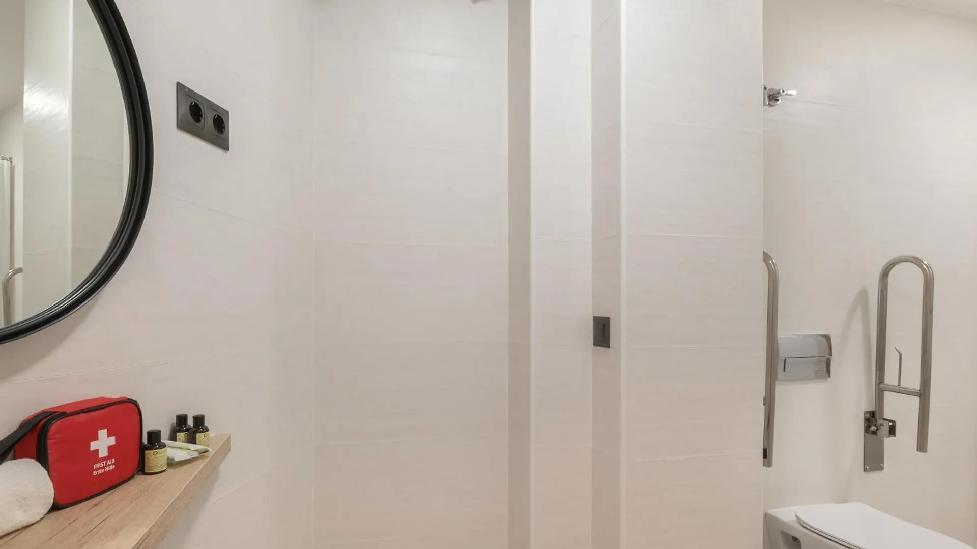 Dobo Malaga Postigos Apartment